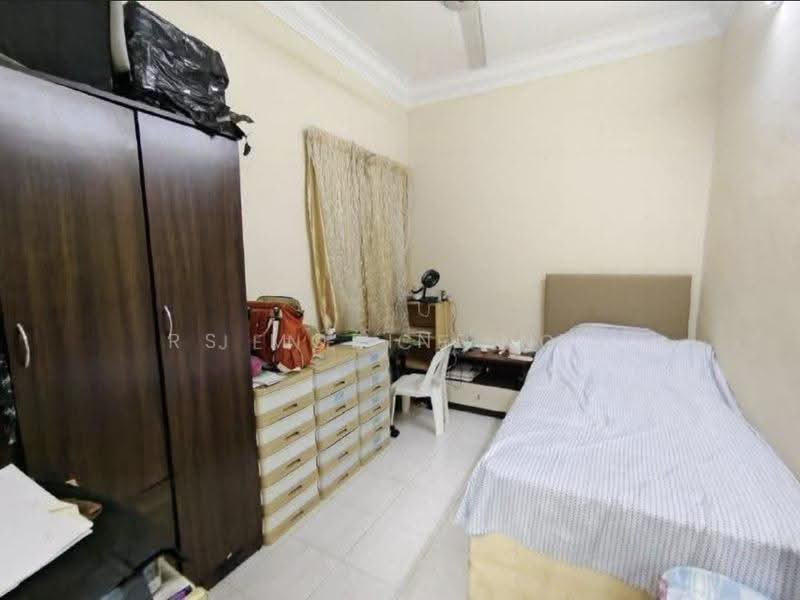 Apartment for Sale at Pangsapuri Merak - RS Morine Nes - Bedroom - PropertyGuru.com.my