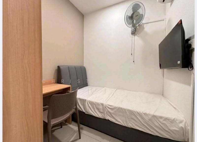 Kediaman Servis untuk Dijual di YOLO Signature Suites - Christine Tan - Bedroom - PropertyGuru.com.my