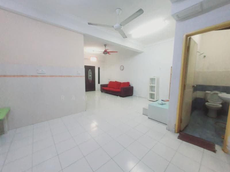 Rumah Teres 2-Tingkat untuk Dijual di Taman Angkasa Nuri (Durian Tunggal) - Ramona Tan - PropertyGuru.com.my