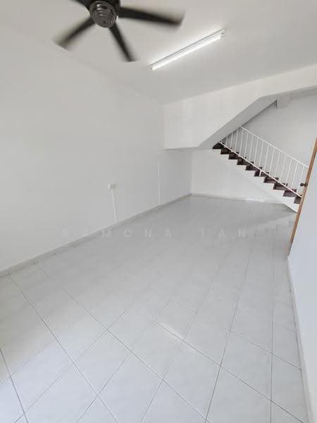 Rumah Teres 2-Tingkat untuk Dijual di Taman Pantai Emas (Klebang) - Ramona Tan - Interior - PropertyGuru.com.my