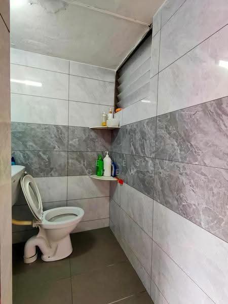 Rumah Teres 1-Tingkat untuk Dijual di Taman Sepakat (Bukit Mertajam) - Theresa Chew - Bathroom - PropertyGuru.com.my