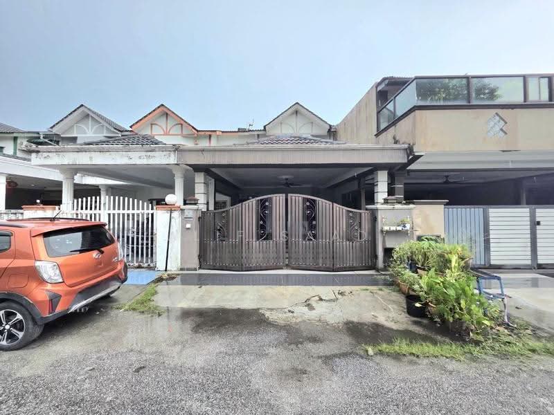 Rumah Teres untuk Dijual di Taman Bayu Perdana (Klang) - Alif Saad - Exterior - PropertyGuru.com.my