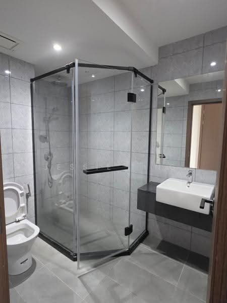 Condominium for Rent at Jesselton Twin Towers - Jessie Ting - Bathroom - PropertyGuru.com.my