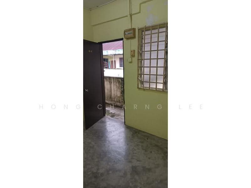 Rumah Flat untuk Disewa di Jasa - Hong Charng Lee - Entrance - PropertyGuru.com.my