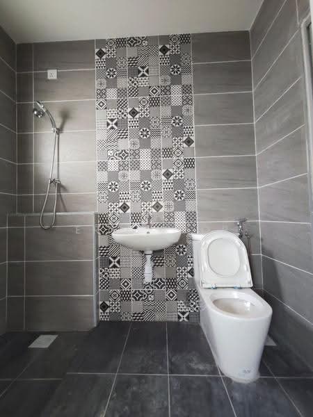 2-storey Terraced House for Sale in Panorama Lapangan Perdana (Ipoh) - Eric Khor - PropertyGuru.com.my