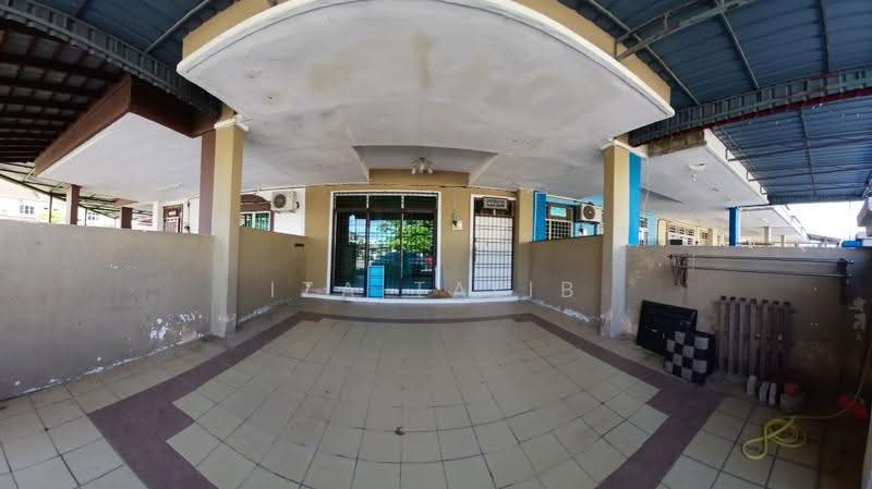 2-storey Terraced House for Sale in Simpang (Perak) - Iza Talib - Exterior - PropertyGuru.com.my