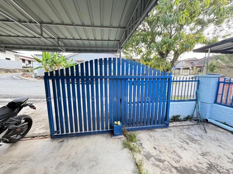 1-storey Terraced House for Rent in Senai (Johor) - Hong Charng Lee - Exterior - PropertyGuru.com.my