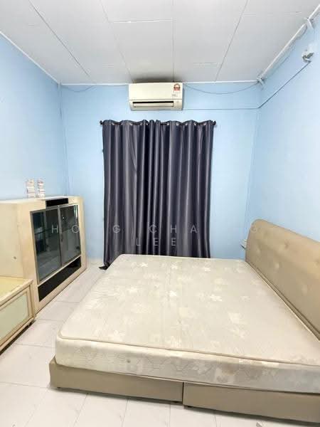 1-storey Terraced House for Rent in Senai (Johor) - Hong Charng Lee - Bedroom - PropertyGuru.com.my