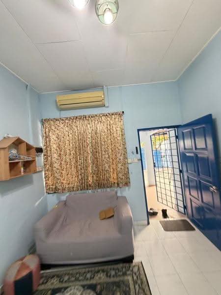 1-storey Terraced House for Rent in Senai (Johor) - Hong Charng Lee - Living Room - PropertyGuru.com.my