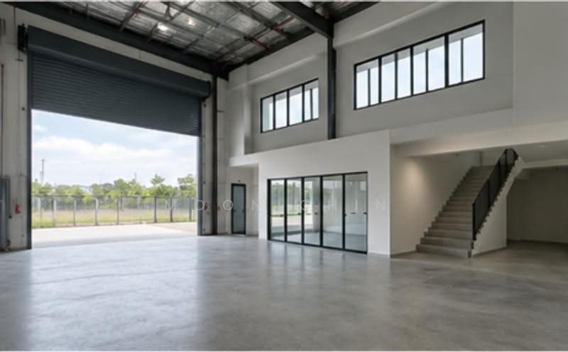 Kilang Berkembar untuk Dijual di Kawasan Perindustrian Olak Lempit (Banting) - Moon Chin - Exterior - PropertyGuru.com.my