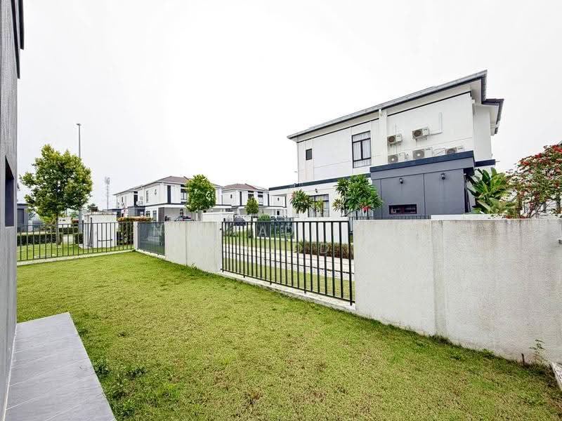 Terraced House for Sale in Eco Grandeur (Puncak Alam) - NORFADILAH ZAINUDDIN - Exterior - PropertyGuru.com.my