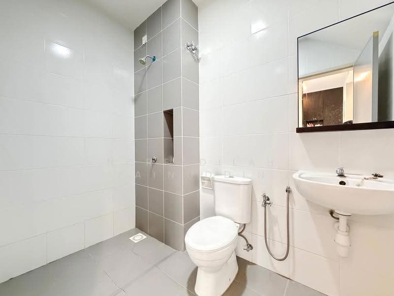 Terraced House for Sale in Eco Grandeur (Puncak Alam) - NORFADILAH ZAINUDDIN - Bathroom - PropertyGuru.com.my