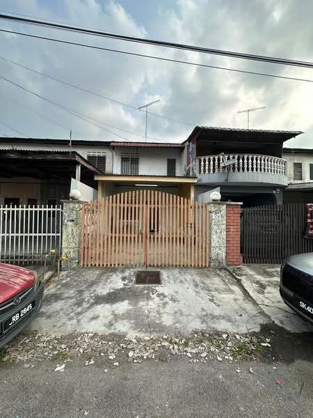 2-storey Terraced House for Sale in Taman Manis (Kulai) - Melinda Ee - Exterior - PropertyGuru.com.my