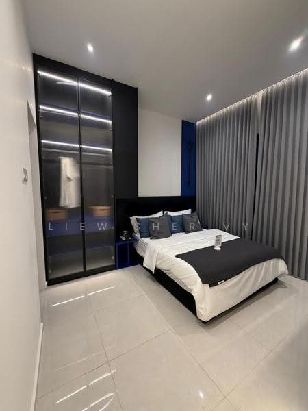 Apartment for Sale at Edusphere - Liew Sher Vy - Master Bedroom - PropertyGuru.com.my