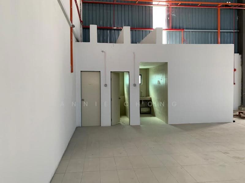 Detached Factory for Rent in Shah Alam (Selangor) - Annie Chong - Interior - PropertyGuru.com.my