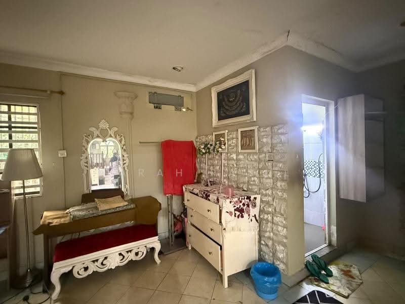 Rumah Banglo untuk Dijual di Bandar Baru Bangi (Selangor) - Farah Rasul - Bathroom - PropertyGuru.com.my