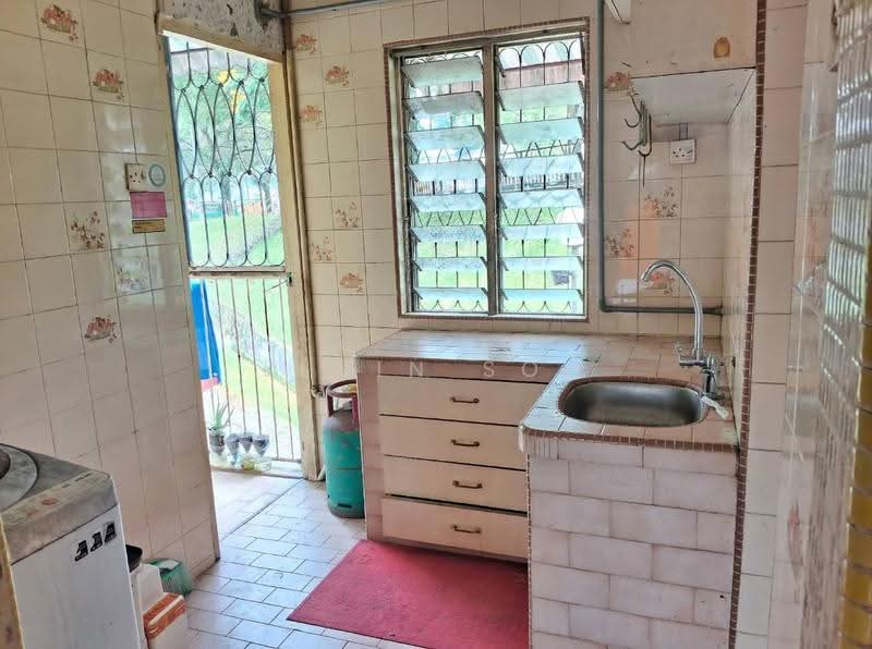 Rumah Flat untuk Dijual di Seksyen 2 Wangsa Maju Flat - Elvin Soh - Kitchen - PropertyGuru.com.my