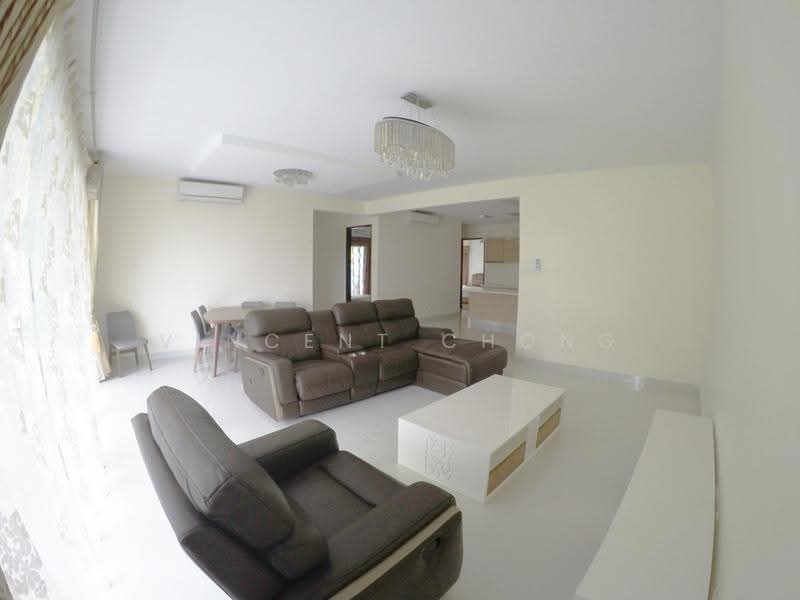 Living & Dining Room
