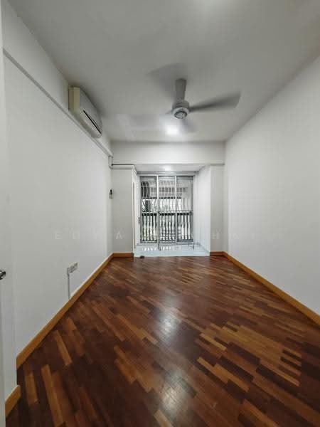 Kondominium untuk Disewa di Armanee Terrace - Edward Chai - Living Room - PropertyGuru.com.my