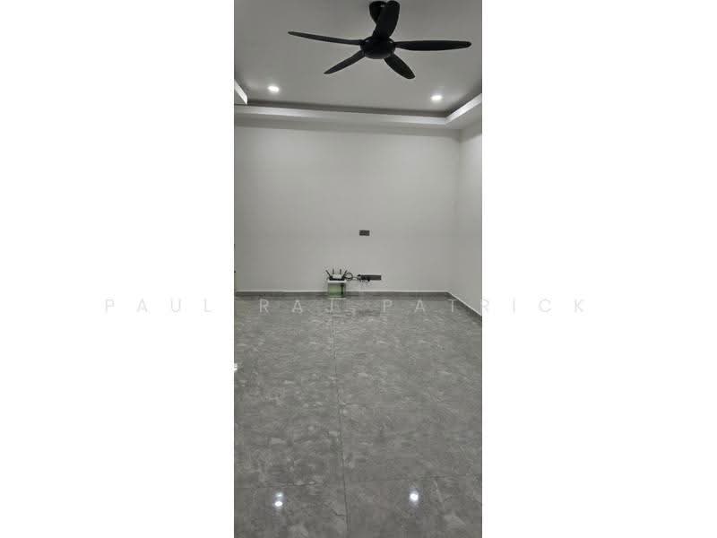 2-storey Terraced House for Sale in Taman Rainbow (Batu) - Paul Raj Patrick - Living Room - PropertyGuru.com.my