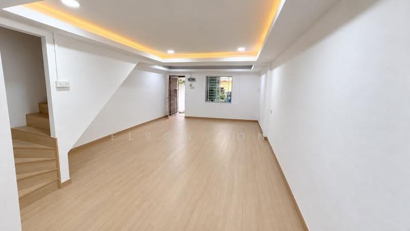 2-storey Terraced House for Sale in Taman Mahkota (Tangkak) - Elson Yong - Living Room - PropertyGuru.com.my