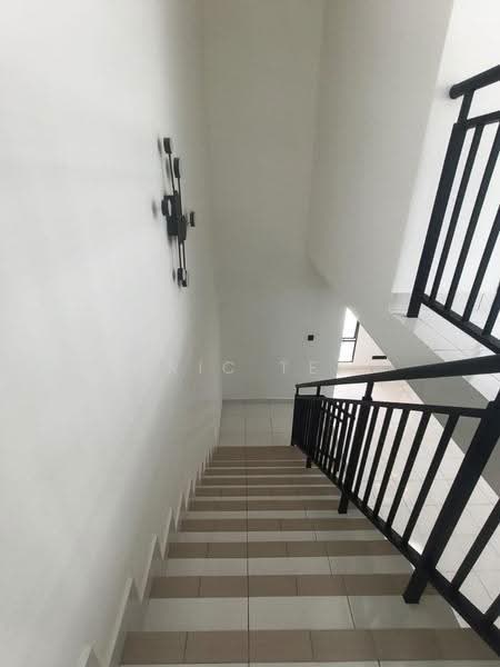 Rumah Teres 2-Tingkat untuk Dijual di Nusa Bayu (Iskandar Puteri (Nusajaya)) - Eric Tee - Corridor - PropertyGuru.com.my