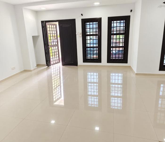 Terraced House for Sale in Bandar Puteri Puchong (Puchong) - Jolin Choi - Entrance - PropertyGuru.com.my