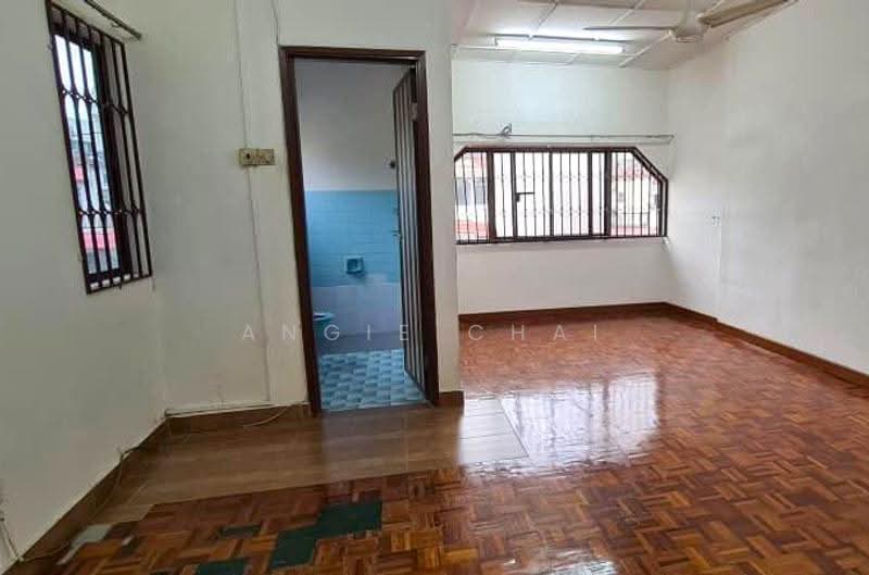 2-storey Terraced House for Sale in SS25 (Petaling Jaya) - Angie Chai - Bathroom - PropertyGuru.com.my