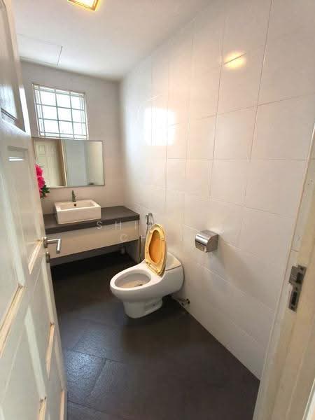 Rumah Banglo untuk Disewa di Taman Cheras (Cheras) - Shirley Chan - Bathroom - PropertyGuru.com.my