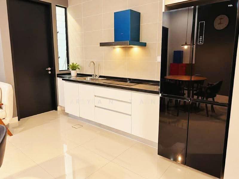 Service Residence for Sale at TriTower Residence @ Johor Bahru Sentral - Ryan Tan - Kitchen - PropertyGuru.com.my