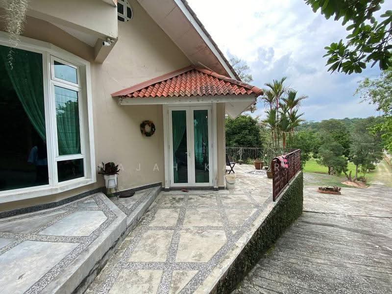 Agricultural Land for Sale in Kampung Sungai Merab Luar (Dengkil) - Najah Kadir - PropertyGuru.com.my