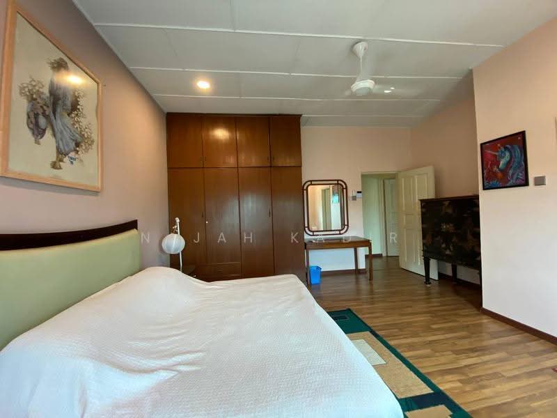 Agricultural Land for Sale in Kampung Sungai Merab Luar (Dengkil) - Najah Kadir - Bedroom - PropertyGuru.com.my