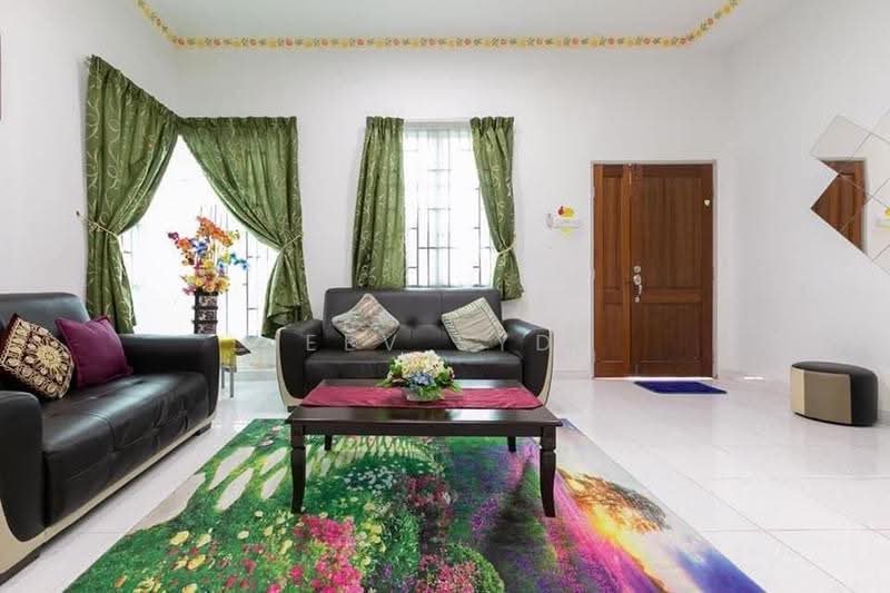 Residential Land for Rent in Sepang (Selangor) - Jeev Syds - Living Room - PropertyGuru.com.my