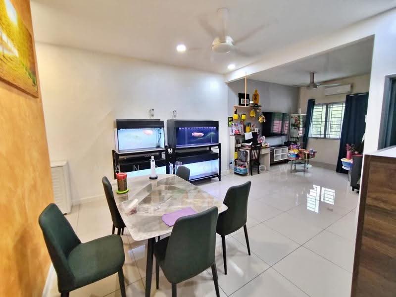 Apartment for Sale at 125 Rich Residence - Mandy Cheow - Living Room - PropertyGuru.com.my