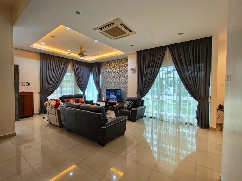 Rumah Banglo untuk Dijual di Taman Bukit Juru (Juru) - Jeffrey Lim - Living Room - PropertyGuru.com.my