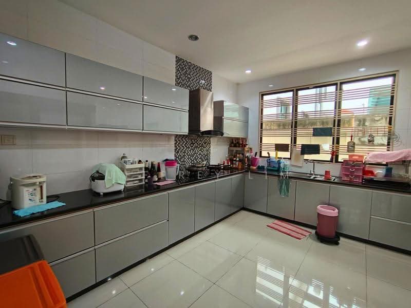 Rumah Banglo untuk Dijual di Taman Bukit Juru (Juru) - Jeffrey Lim - Kitchen - PropertyGuru.com.my