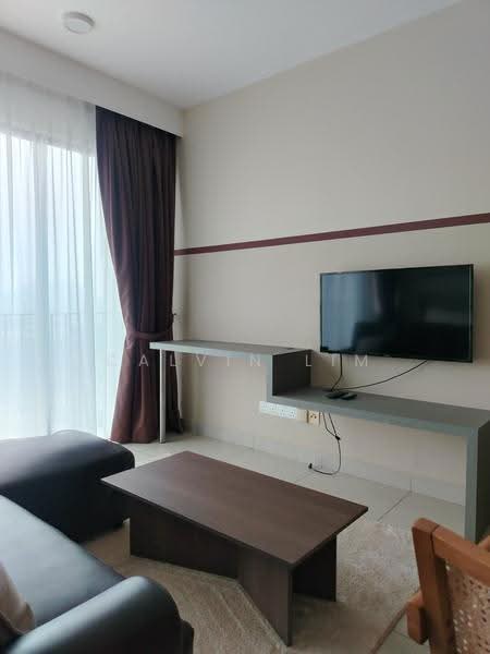 Kediaman Servis untuk Dijual di Trefoil @ Setia City - Calvin Lim - Living Room - PropertyGuru.com.my