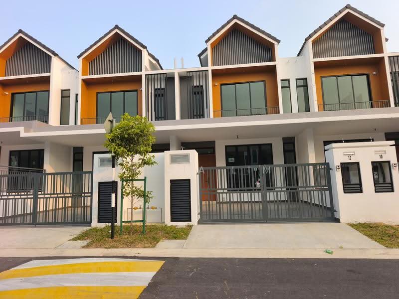 2-storey Terraced House for Sale in Taman Dato Onn (Johor Bahru) - Alicia Lim - PropertyGuru.com.my