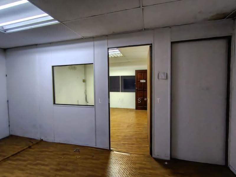 Office for Rent in Pandamaran (Klang) - Stella Sit - Interior - PropertyGuru.com.my
