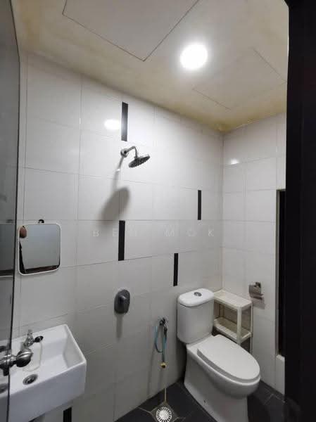Service Residence for Sale at Suria Jaya - Ben Mok - Bathroom - PropertyGuru.com.my