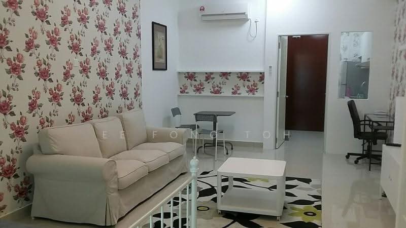 Kondominium untuk Dijual di PARC Regency (Residensi Masai) - Ee Fong Toh - Living Room - PropertyGuru.com.my