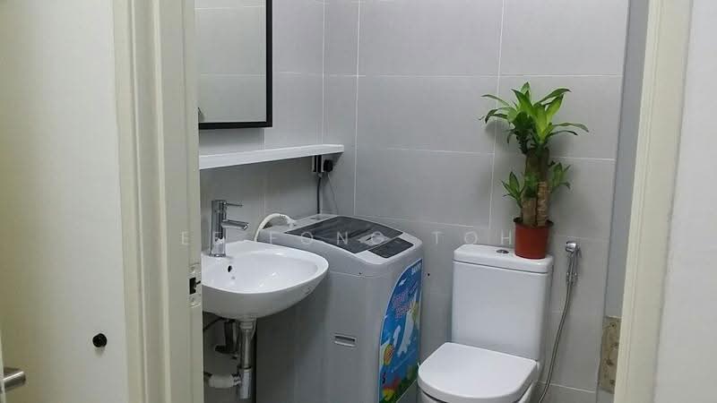 Kondominium untuk Dijual di PARC Regency (Residensi Masai) - Ee Fong Toh - Bathroom - PropertyGuru.com.my