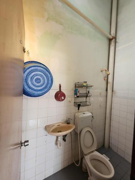 2-storey Terraced House for Sale in BANDAR PUCHONG JAYA (Puchong) - Steven Tan - Bathroom - PropertyGuru.com.my