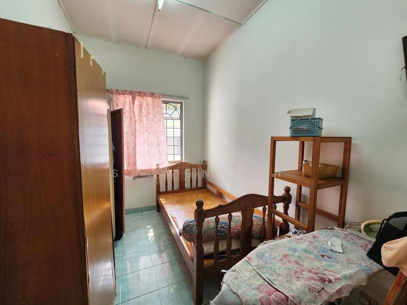 2-storey Terraced House for Sale in BANDAR PUCHONG JAYA (Puchong) - Steven Tan - Bedroom - PropertyGuru.com.my