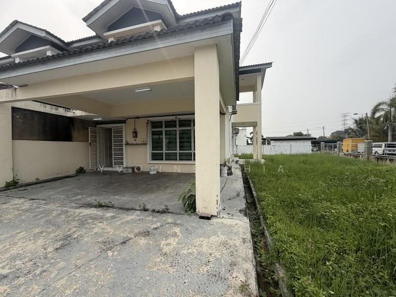 Rumah Teres 2-Tingkat untuk Dijual di Taman Cheng Setia (Cheng) - Yvonne Chia - Exterior - PropertyGuru.com.my