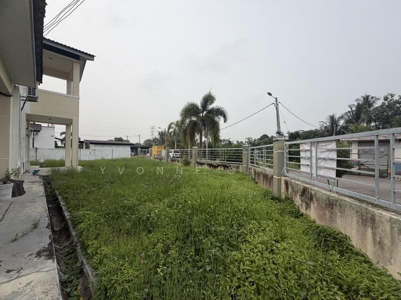 Rumah Teres 2-Tingkat untuk Dijual di Taman Cheng Setia (Cheng) - Yvonne Chia - Exterior - PropertyGuru.com.my