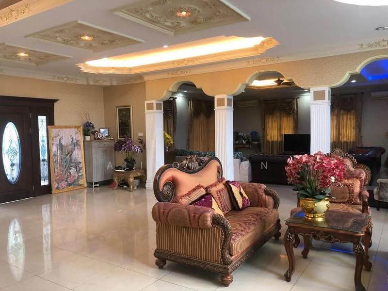 Bungalow House for Sale in Kota Kinabalu (Sabah) - Alison Vun - Living Room - PropertyGuru.com.my
