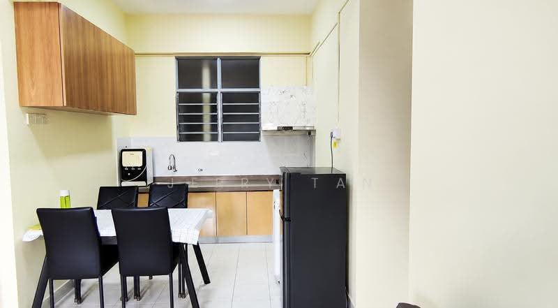Pangsapuri untuk Disewa di Taman Jubilee Phase 5 - Jerry Tan - Kitchen - PropertyGuru.com.my