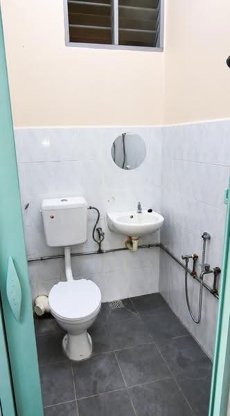 Pangsapuri untuk Disewa di Taman Jubilee Phase 5 - Jerry Tan - Bathroom - PropertyGuru.com.my