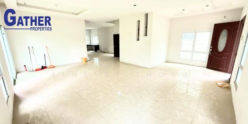 Banglo Pautan untuk Dijual di Ipoh (Perak) - Ainsley Thong - Living Room - PropertyGuru.com.my